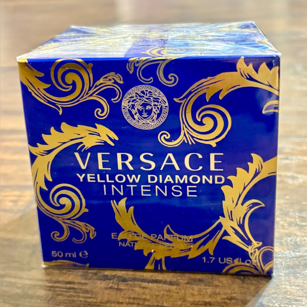 NEW Versace Yellow Diamond INTENSE